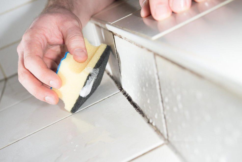 Как избавиться от плесени на герметике в ванной Как избавиться от плесени на герметике в ванной